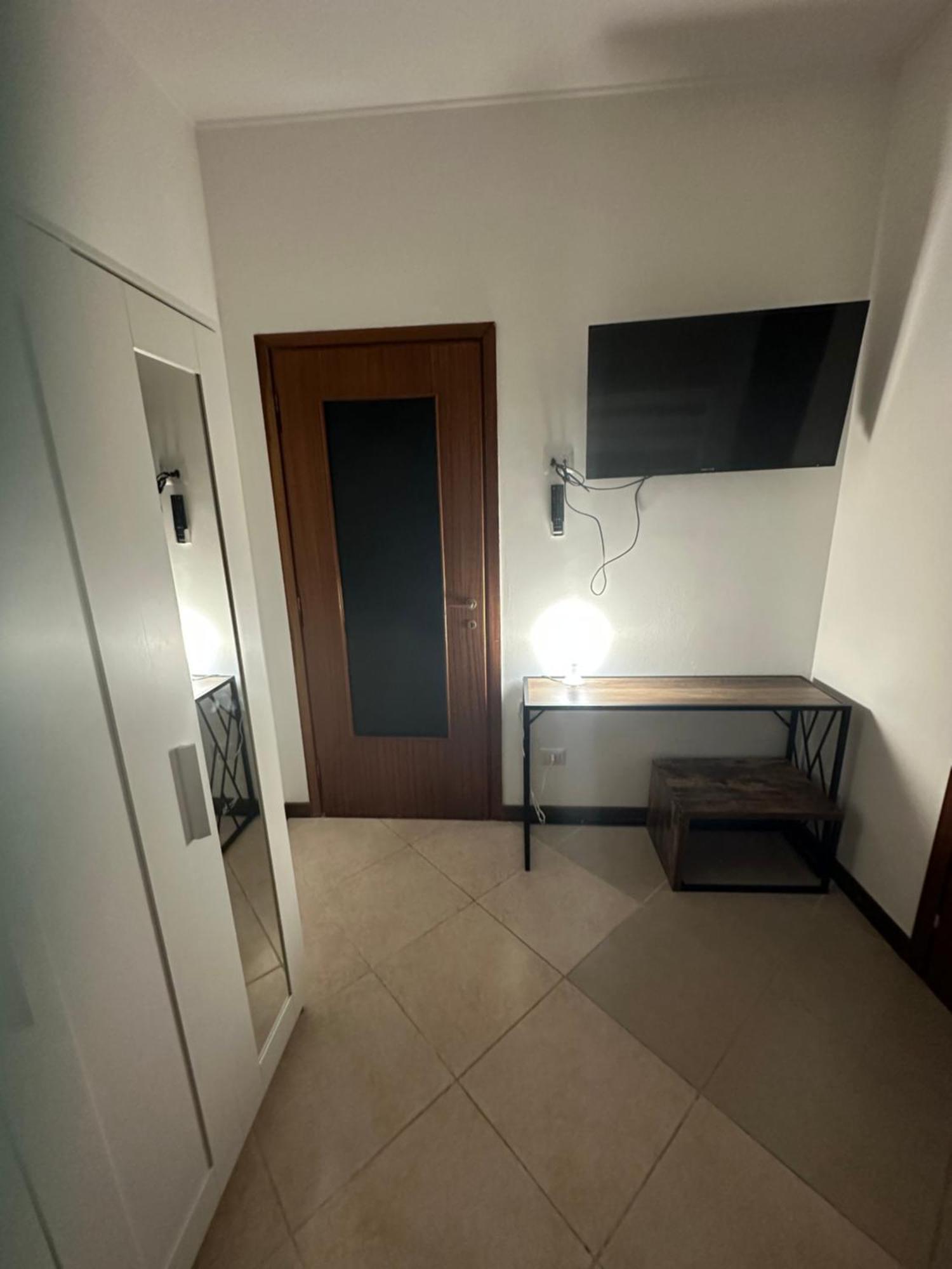 Gigli, Rooms Con Cucina In Comune E Terrazza Milán Exterior foto
