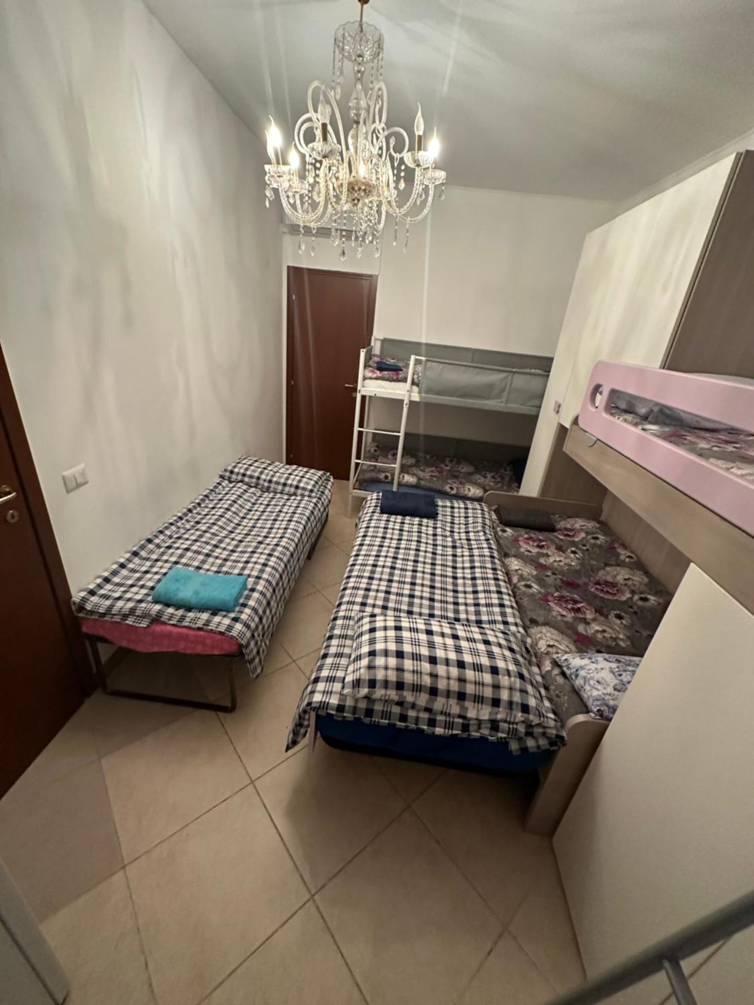 Gigli, Rooms Con Cucina In Comune E Terrazza Milán Exterior foto