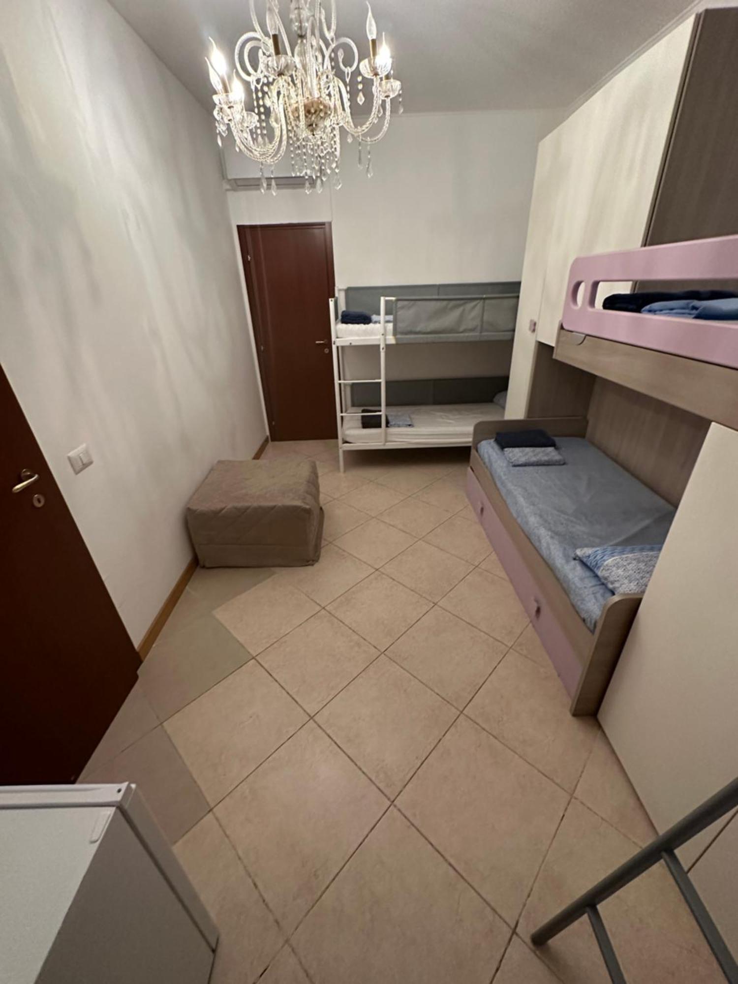 Gigli, Rooms Con Cucina In Comune E Terrazza Milán Exterior foto