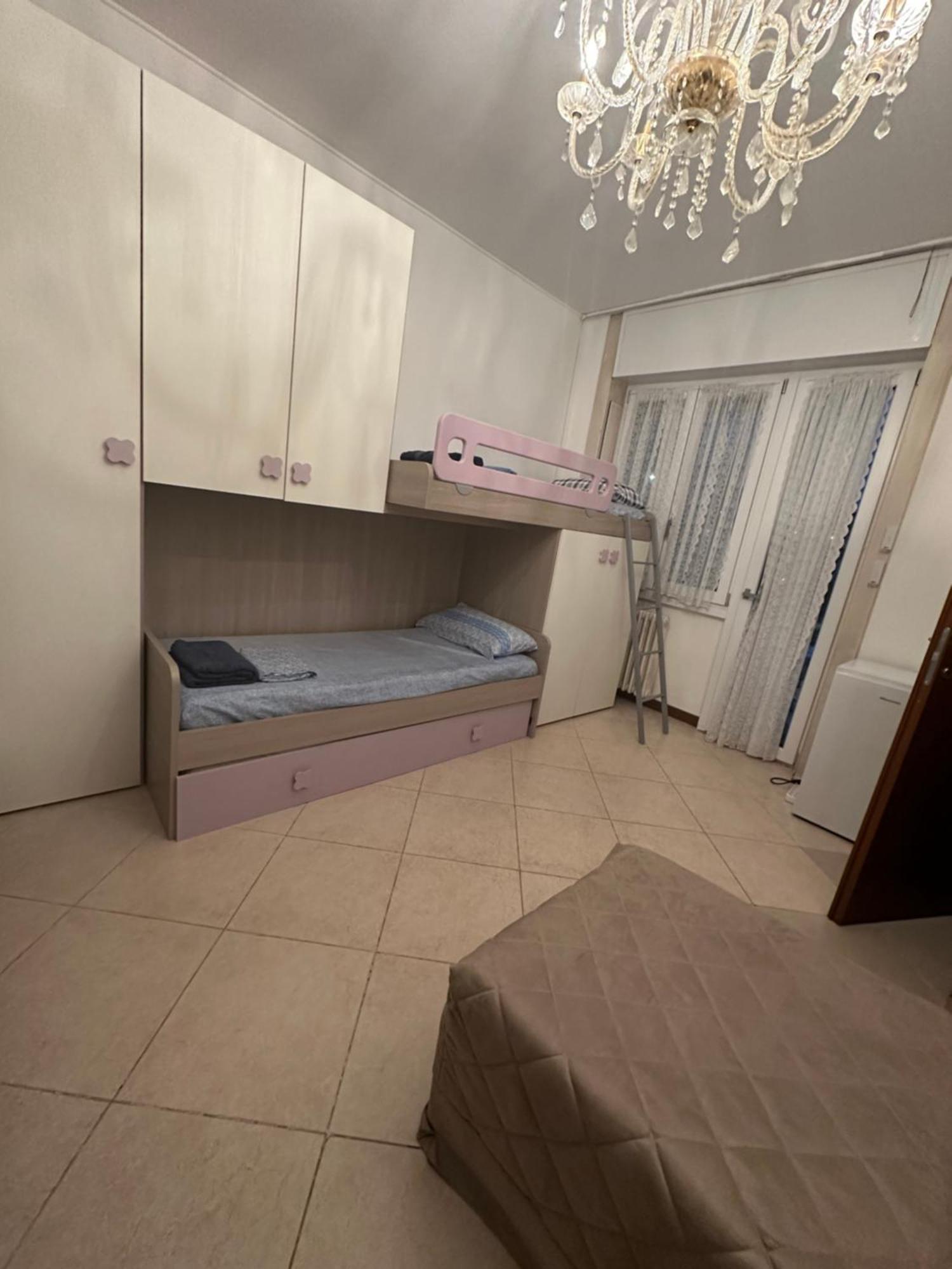 Gigli, Rooms Con Cucina In Comune E Terrazza Milán Exterior foto