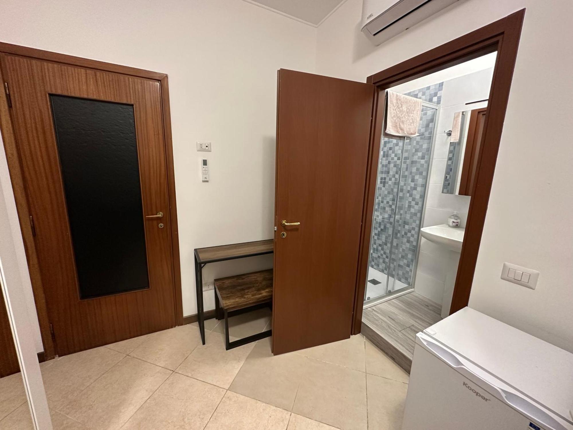 Gigli, Rooms Con Cucina In Comune E Terrazza Milán Exterior foto