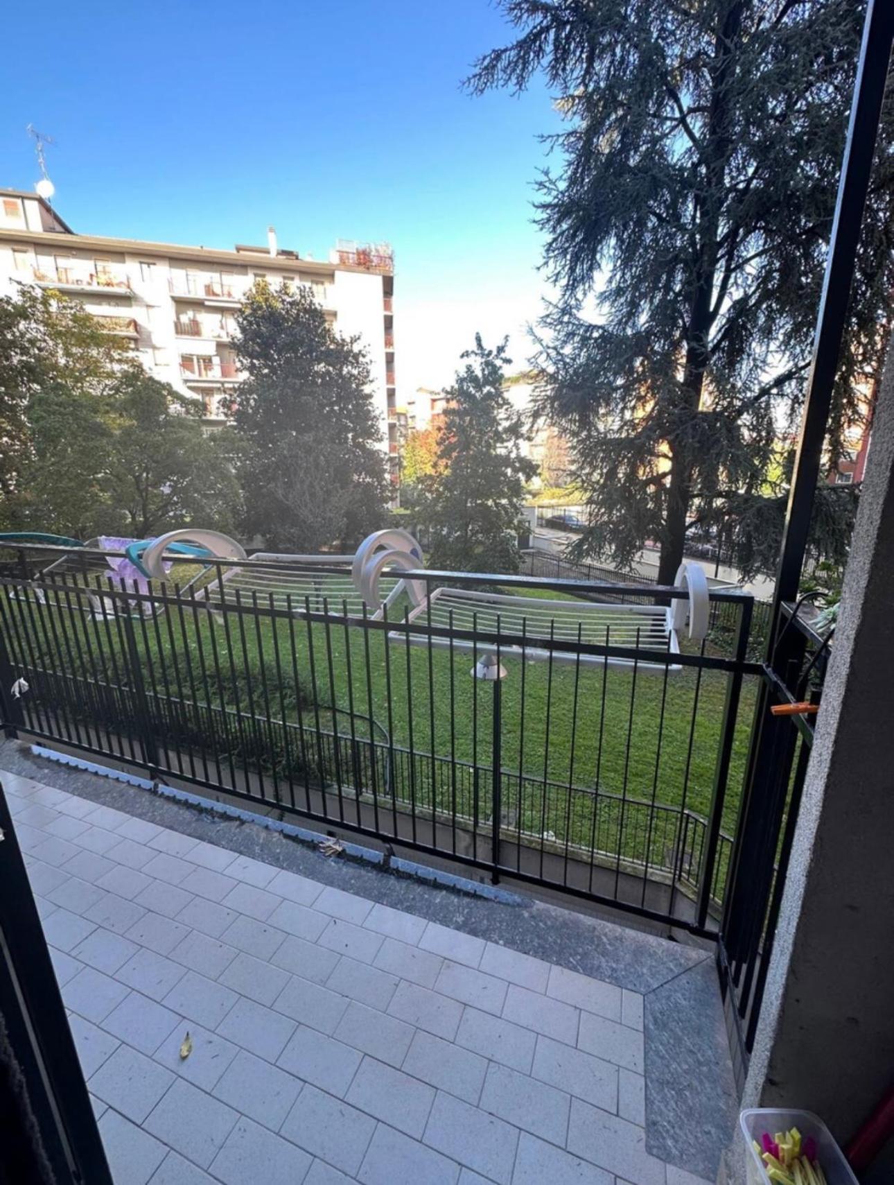 Gigli, Rooms Con Cucina In Comune E Terrazza Milán Exterior foto