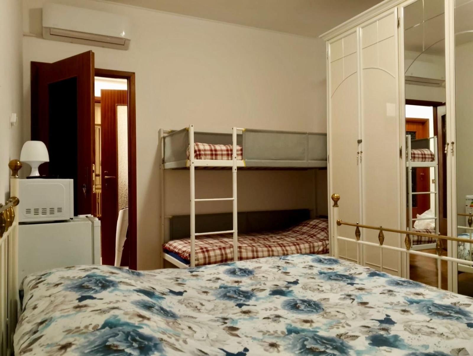Gigli, Rooms Con Cucina In Comune E Terrazza Milán Exterior foto